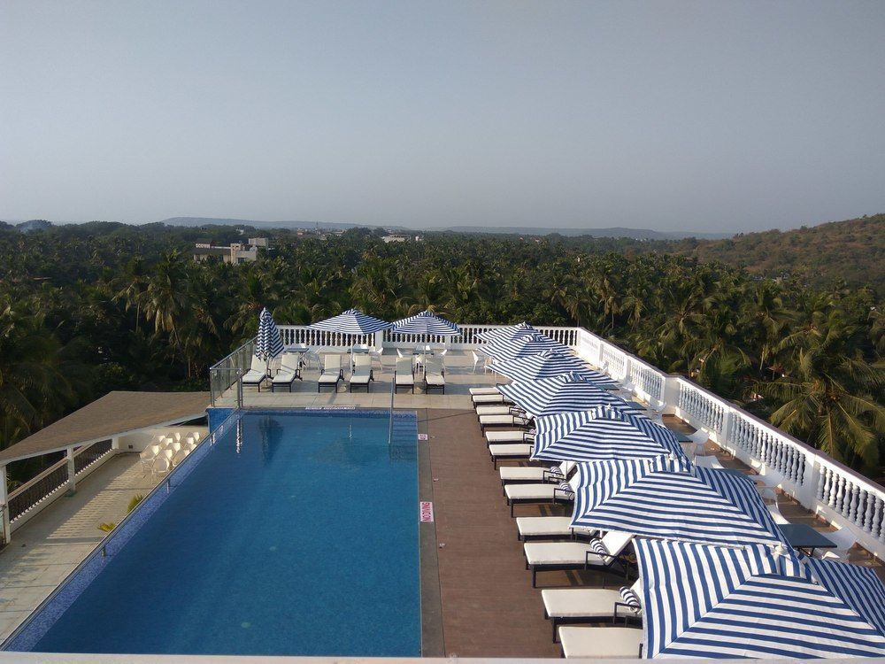 Silver Sands Serenity Hotel 4*